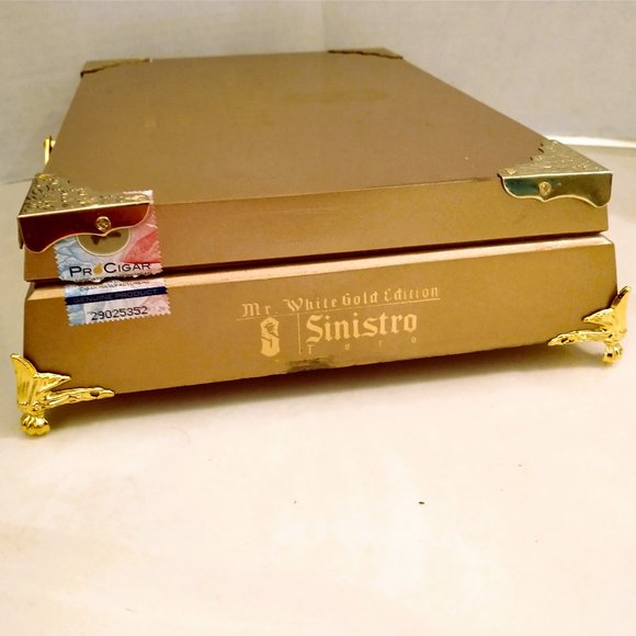 Suenos de Saundra Upcycled, Extremely Rare GOLD EDITION SINISTRO Cigar Box, - Picture 9 of 12